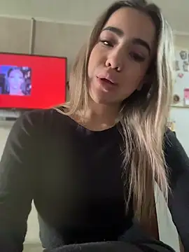 bellabarbiex online show from May 21, 3:41 pm