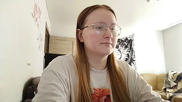 AnikaLipps online show from June 19, 1:48 pm