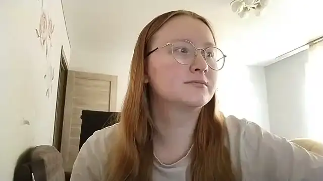 AnikaLipps online show from June 30, 11:22 am