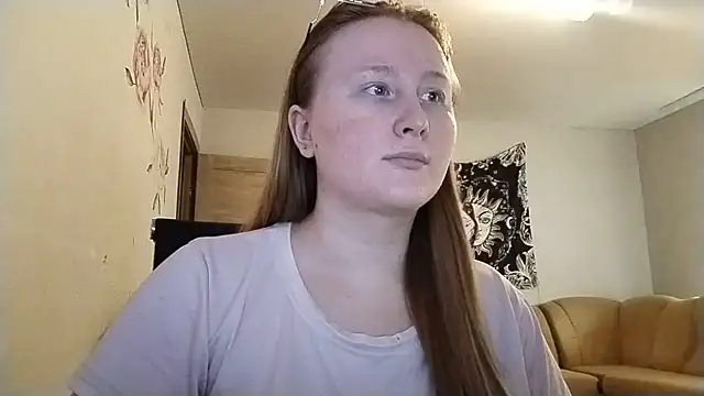 AnikaLipps online show from July 18, 4:22 pm