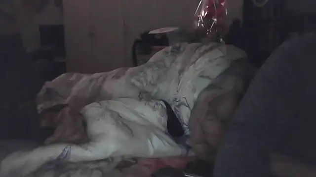 Snapshot of luanahot1 chatting on February 13, 7:54 pm luanahot1 online show from February 13, 7:54 pm