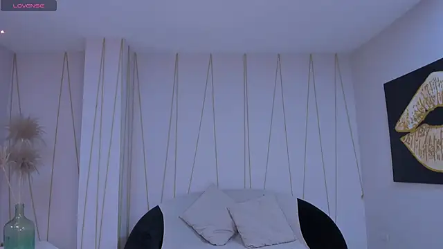 CarolineEvans x online show from March 28, 4:12 am