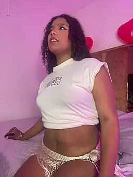 Snapshot of canelaa_sweet5 chatting on February 25, 12:53 am canelaa sweet5 online show from February 25, 12:53 am