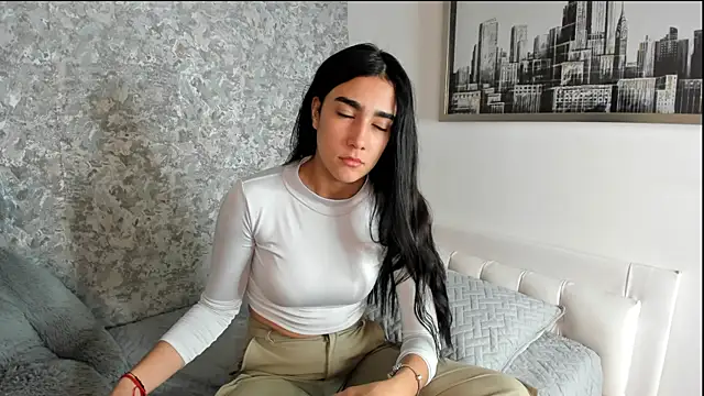 Anika H online show from March 28, 12:16 pm