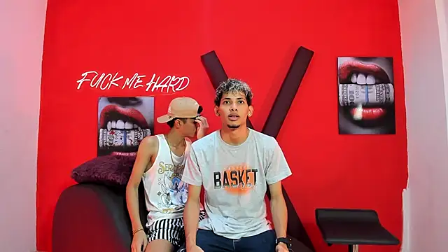 Snapshot of YOUNG_BOYS_HELL chatting on February 14, 7:32 pm YOUNG BOYS HELL online show from February 14, 7:32 pm