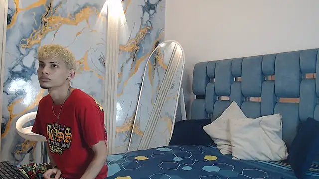 YOUNG BOYS HELL online show from May 26, 1:12 am
