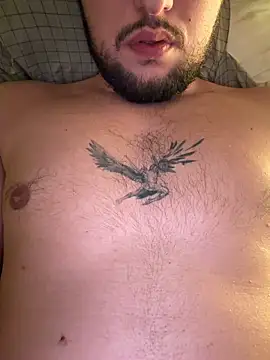 Snapshot of derallerechte001 chatting on February 19, 12:50 am derallerechte001 online show from February 19, 12:50 am