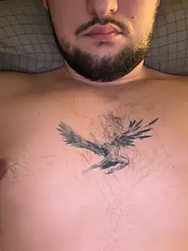 Snapshot of derallerechte001 chatting on February 25, 9:08 am derallerechte001 online show from February 25, 9:08 am