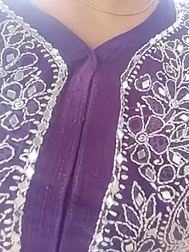 taniya0 online show from June 20, 11:57 am