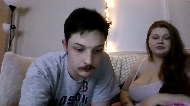 Snapshot of jhhh2026 chatting on April 9, 2:22 am jhhh2026 online show from April 9, 2:22 am