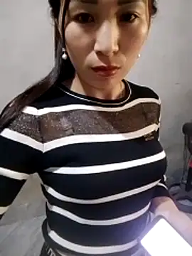 Thobaby112 online show from March 26, 8:20 am