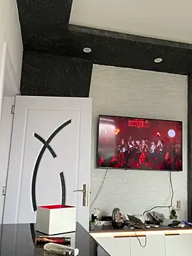 Snapshot of MonChery chatting on February 15, 8:46 am MonChery online show from February 15, 8:46 am