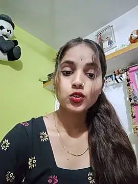 samayra1144 online show from July 10, 5:48 pm