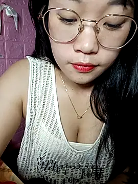 Snapshot of Eye-squirt chatting on March 6, 7:49 am Eye-squirt online show from March 6, 7:49 am