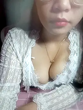 Snapshot of Eye-squirt chatting on March 12, 1:12 am Eye-squirt online show from March 12, 1:12 am