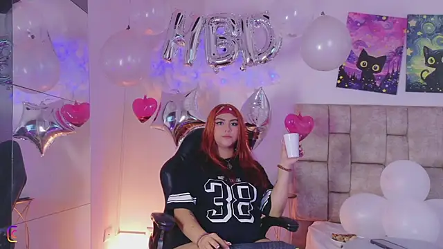 MiiaBlumm  online show from March 10, 5:29 pm