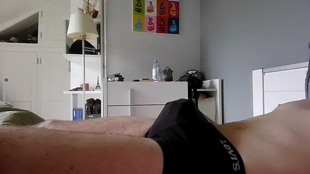 Snapshot of ricooo_mi chatting on February 16, 11:17 am ricooo mi online show from February 16, 11:17 am