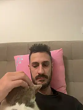 livegreek online show from April 3, 6:06 pm