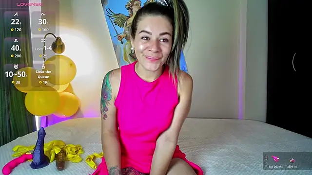 oriana thomson01 online show from May 13, 6:05 pm