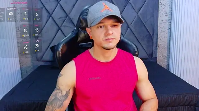 Snapshot of TYSONRICH1 chatting on March 1, 7:16 pm TYSONRICH1 online show from March 1, 7:16 pm