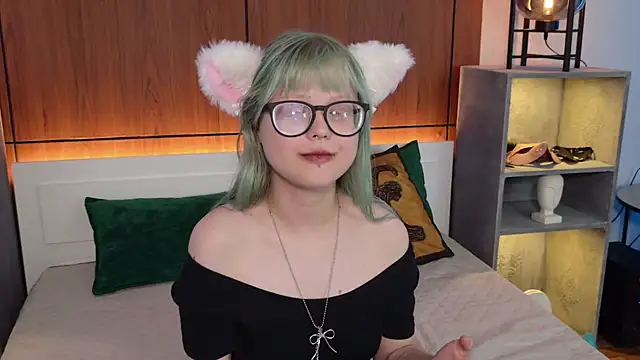 MoliQin online show from July 23, 8:56 am