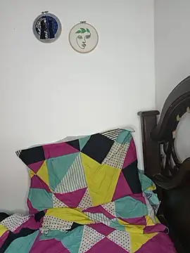 daphneev online show from August 1, 2:33 am