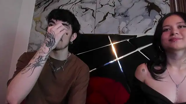 Couple In Heat online show from February 25, 7:34 pm