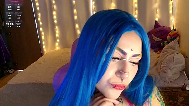 maliciaXpoison online show from March 6, 9:33 pm