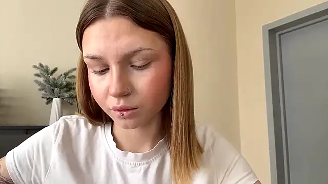 PledHoly online show from February 23, 10:56 am