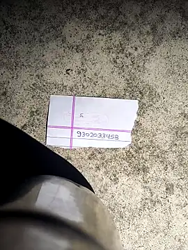 Locky kamani online show from March 6, 4:58 pm