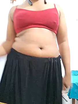 Queen Saara online show from April 14, 5:57 am