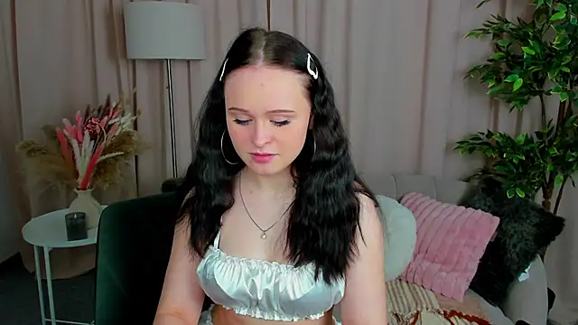 moonei online show from February 20, 4:40 pm