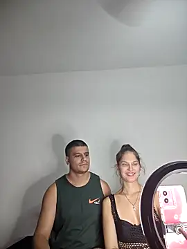 Snapshot of ApoloDafne chatting on February 22, 7:45 pm ApoloDafne online show from February 22, 7:45 pm