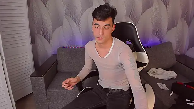 Slendy Knox online show from February 22, 2:37 pm