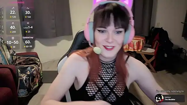 Samanteased online show from March 27, 6:07 pm