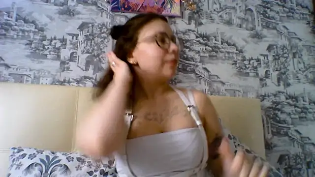 AwryNeon online show from February 27, 6:02 am