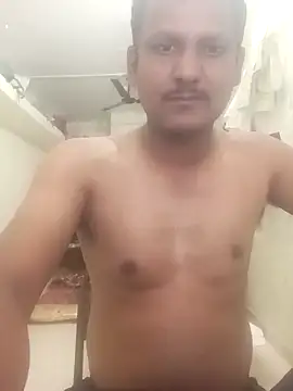 hunk man online show from February 26, 4:39 pm