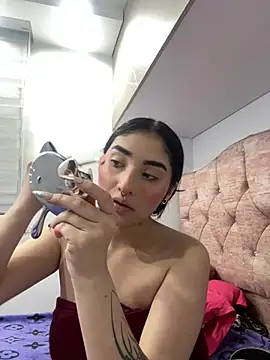 Kattengel  online show from March 23, 11:31 pm