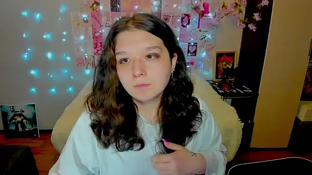 Snapshot of Kate_Acid chatting on June 11, 11:47 pm Kate Acid online show from June 11, 11:47 pm