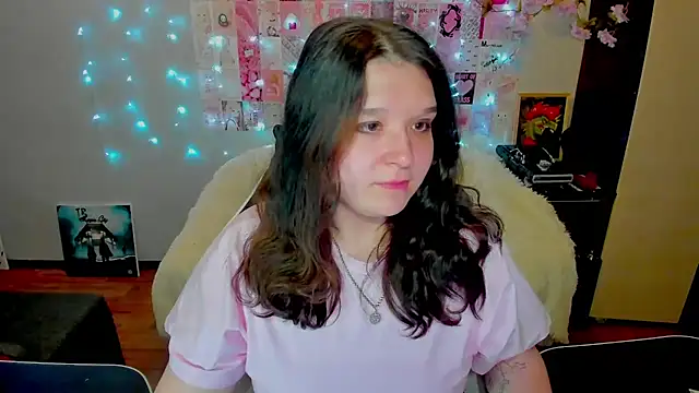 Snapshot of Kate_Acid chatting on July 8, 11:31 pm Kate Acid online show from July 8, 11:31 pm
