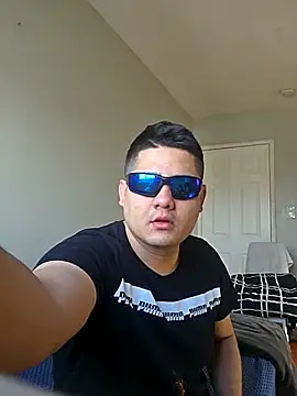 Snapshot of kevinalxc chatting on February 22, 4:05 pm kevinalxc online show from February 22, 4:05 pm