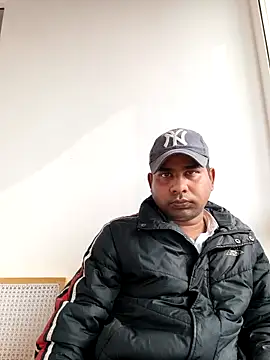 Snapshot of Amina___trans__sexy chatting on February 24, 9:07 am Amina trans sexy online show from February 24, 9:07 am