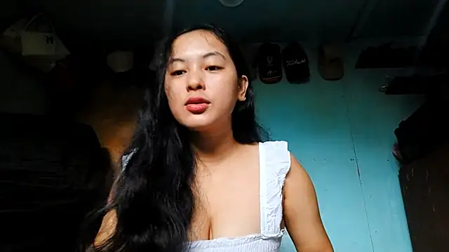 Snapshot of Mitchy272727 chatting on March 3, 5:46 am Mitchy272727 online show from March 3, 5:46 am