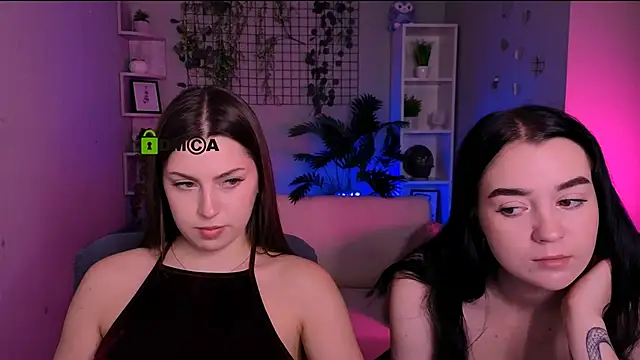 amalialowell online show from June 20, 7:05 pm