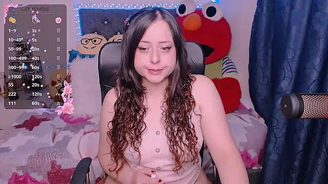 PixelKiss  online show from March 30, 10:05 am