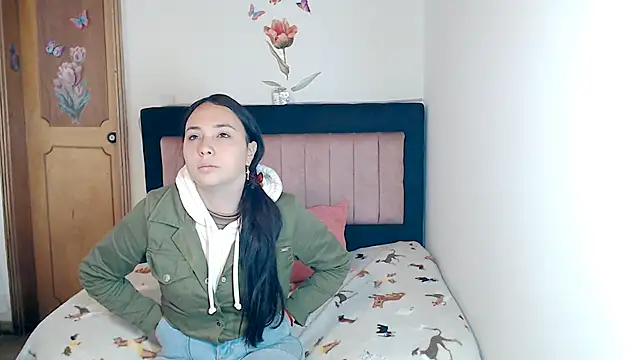 Snapshot of MARYXS1 chatting on February 16, 3:19 pm MARYXS1 online show from February 16, 3:19 pm