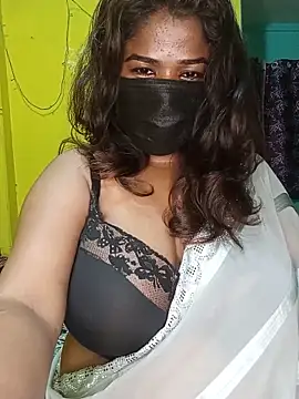NISHHAA online show from June 10, 1:32 pm