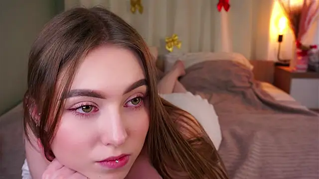 Snapshot of LorileeRuetz chatting on February 26, 12:26 pm LorileeRuetz online show from February 26, 12:26 pm