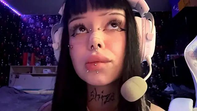 Luna Sohotti online show from March 3, 3:29 pm