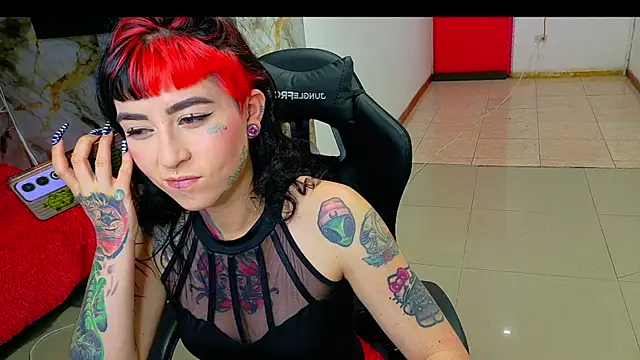 nova kitttyy online show from February 26, 8:19 pm